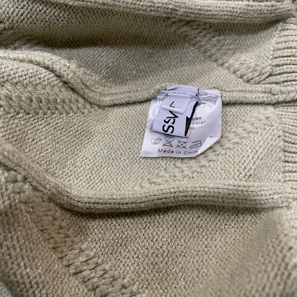 Ebossy collection wome ….Embroidered Button-Up Cardigan - Picture 9 of 9